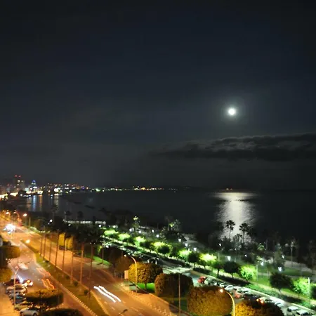 Lejlighed Just A Seaview Apt. * Location * Center * Limassol
