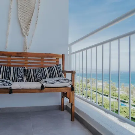 Just A Seaview Apt. * Location * Center * Appartement Limassol