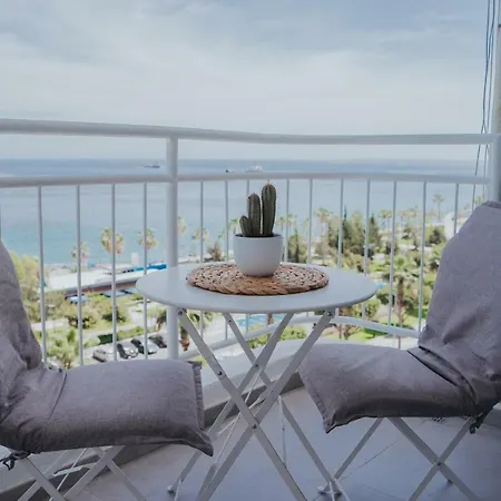 Just A Seaview Apt. * Location * Center * Appartement Limassol